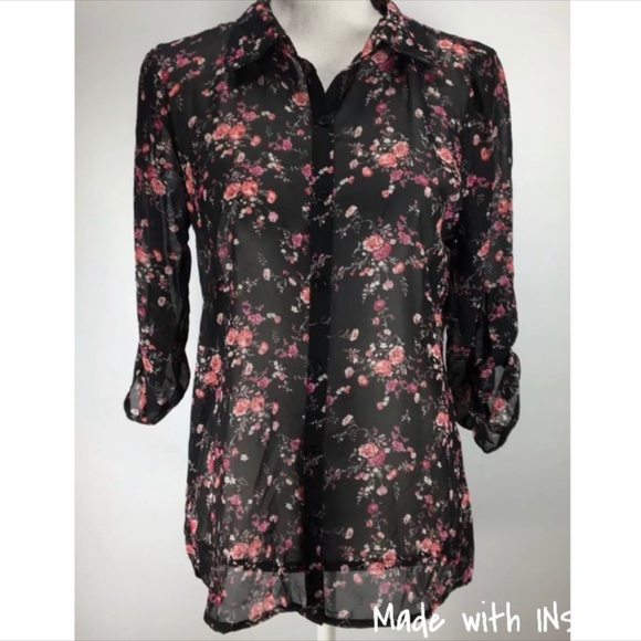 SOCIALITE Sheer Button Up with Back Cutout Top Size M - Picture 8 of 8